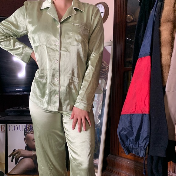 Vera Wang Satin Pajama Set - Picture 1 of 7
